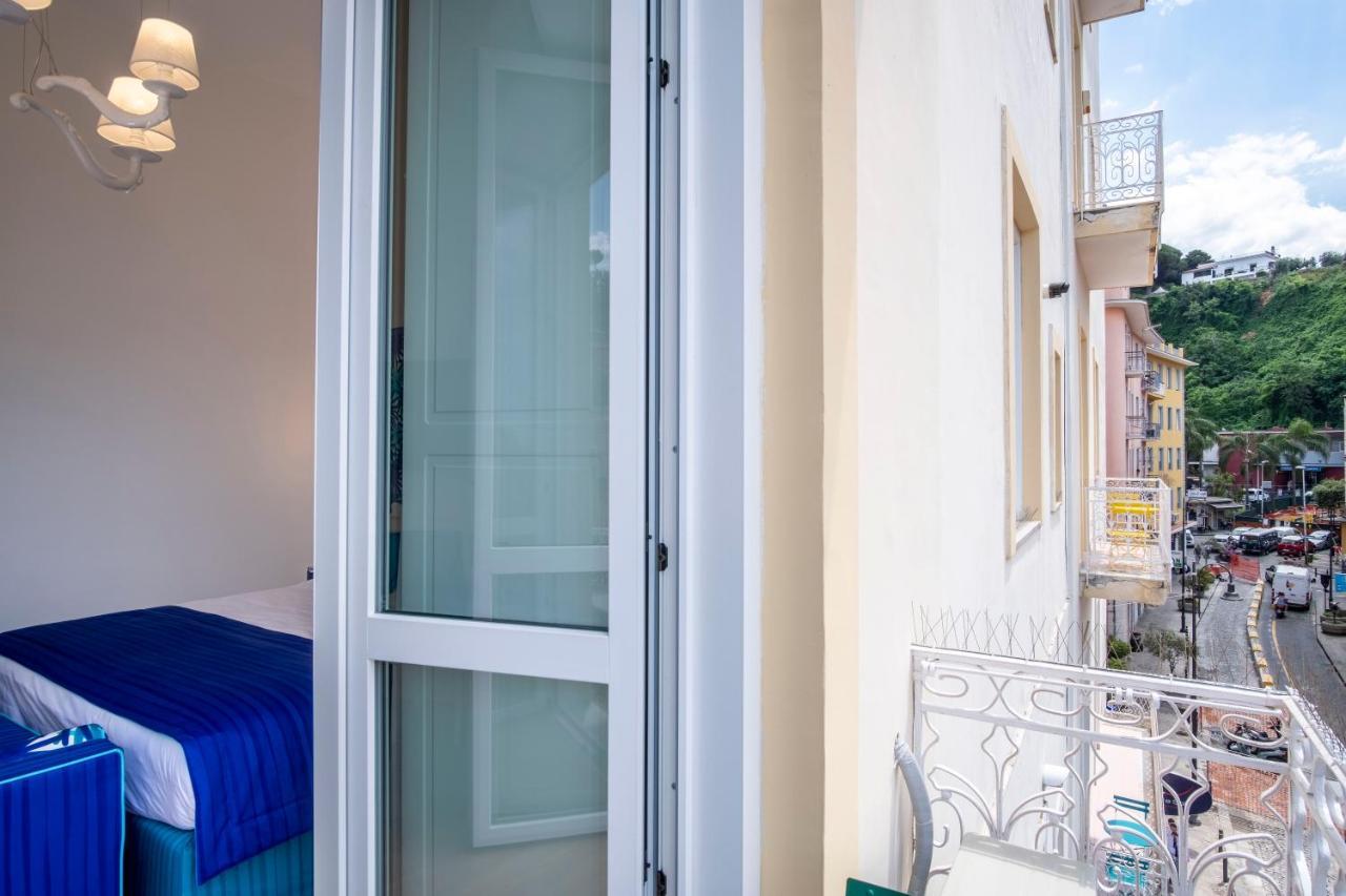 Sea View Luxury Apartment Castellammare di Stabia Exterior foto